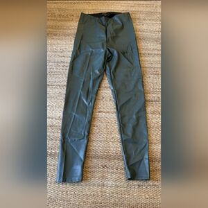 Shinestar Green Faux Leather Leggings Size Small